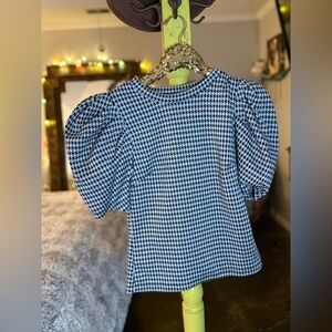 Haute Monde black and white Puff Sleeve round Neck Top